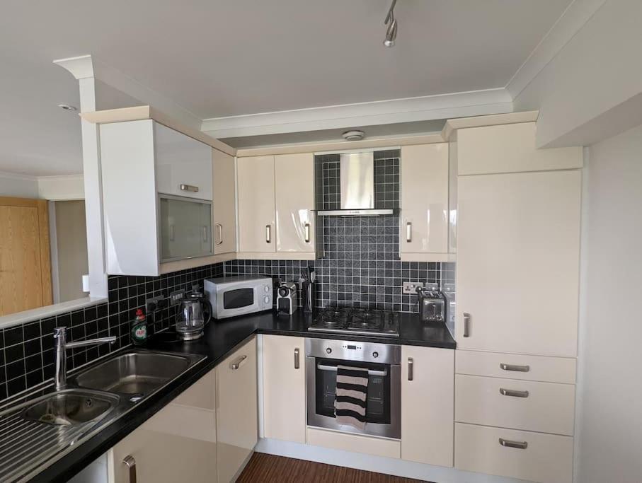 Beautiful 2 Bedroom Flat Overlooking Golf Course Carnoustie Eksteriør bilde